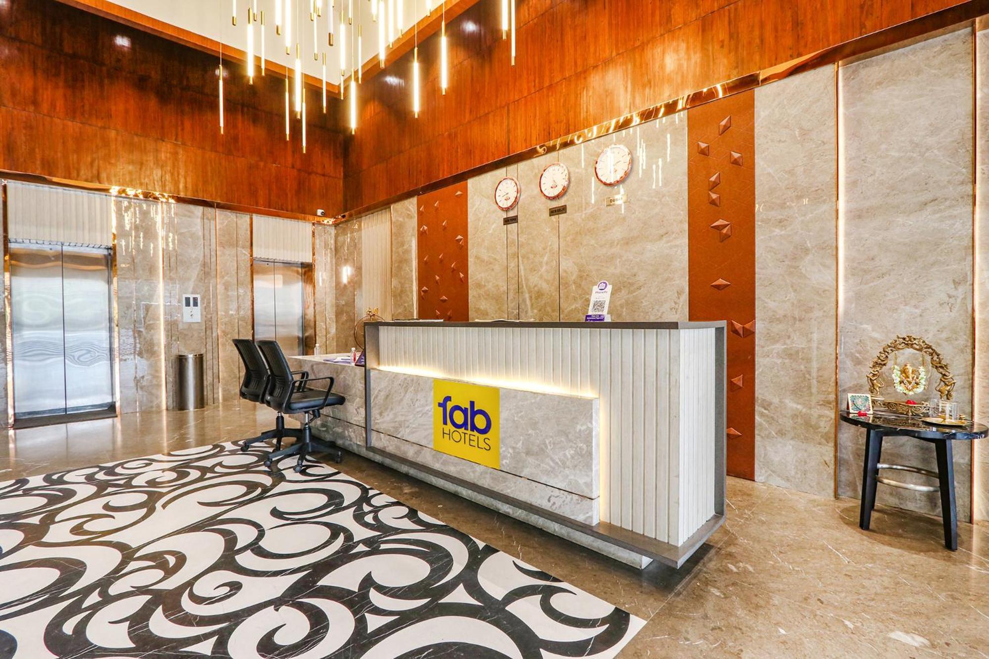 Fabhotel Prime Svm Grand - Banjara Hills Hyderabad Exterior foto